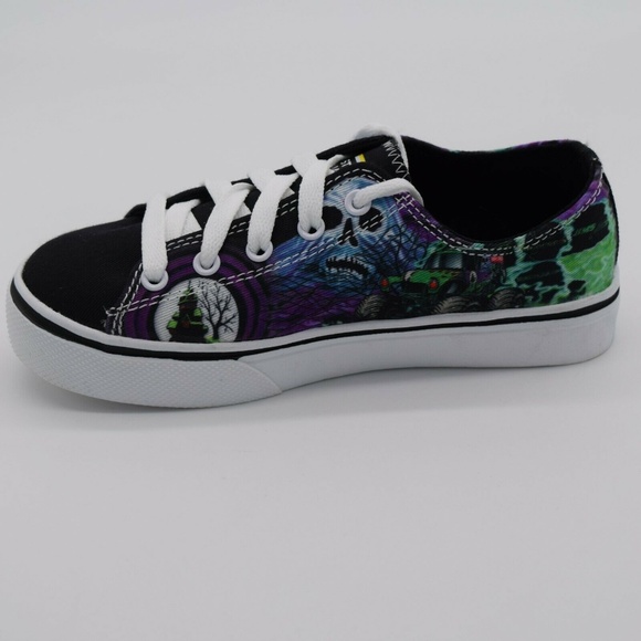 Monster Jam Boys Grave Digger Canvas Sneakers New - Picture 2 of 5